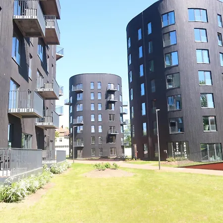 Aatrium Kinnisvara Riia Str 22 Apartment 80 M2 With 45 M2 Terrace Tartu Exterior photo