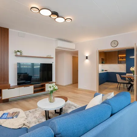 Aatrium Kinnisvara Riia Str 22 Apartment 80 M2 With 45 M2 Terrace Tartu Exterior photo