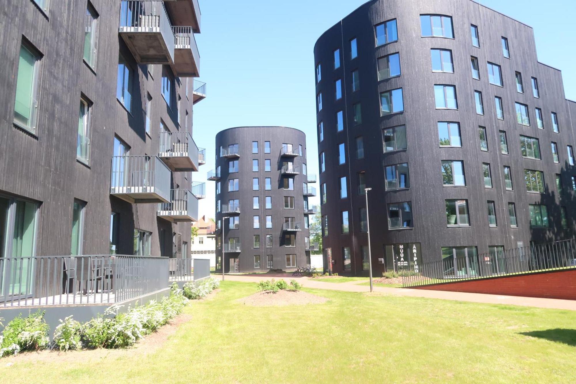 Aatrium Kinnisvara Riia Str 22 80 M2 With 45 M2 Terrace